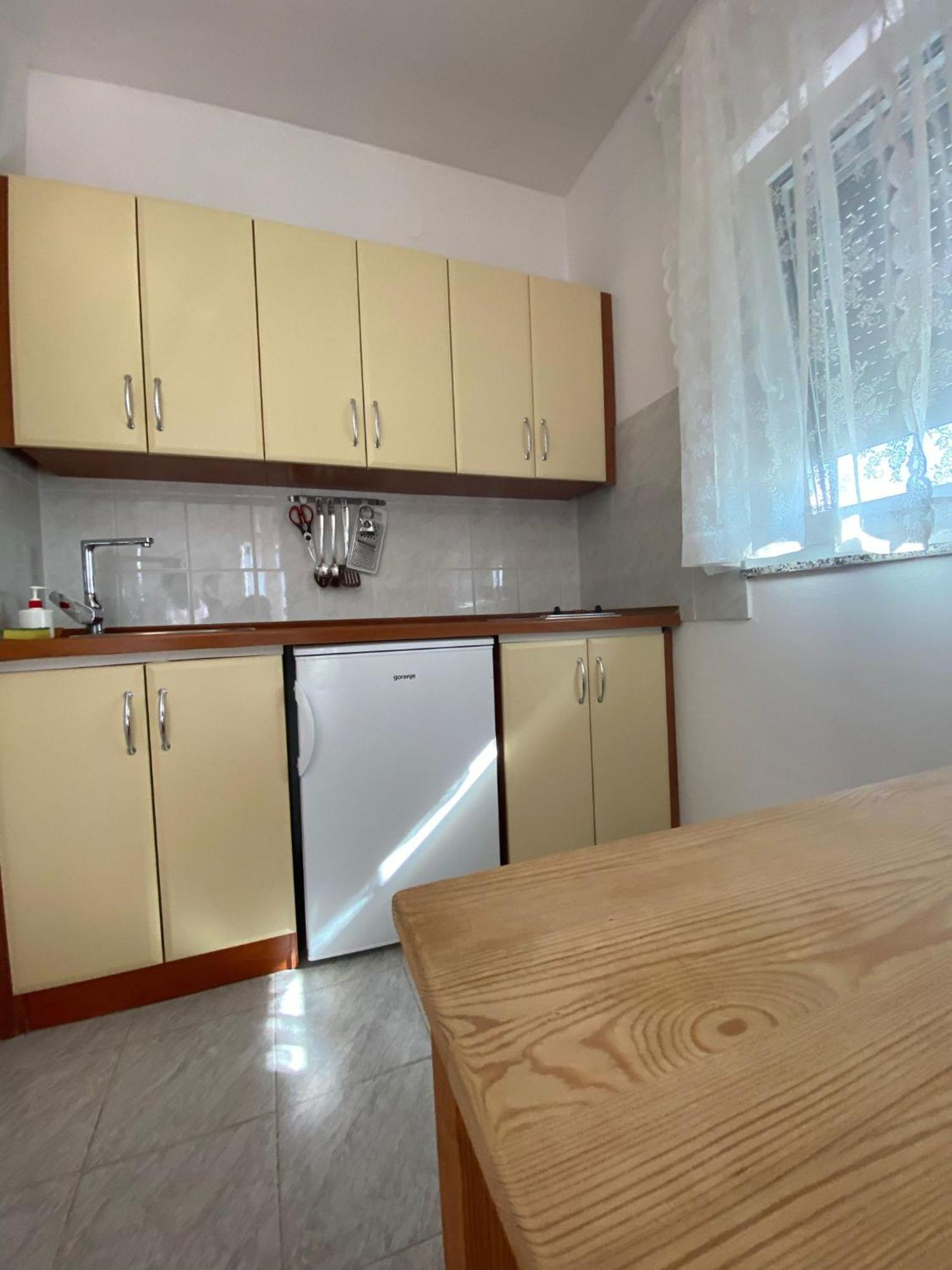 Apartments Olea Rab Town Exterior foto